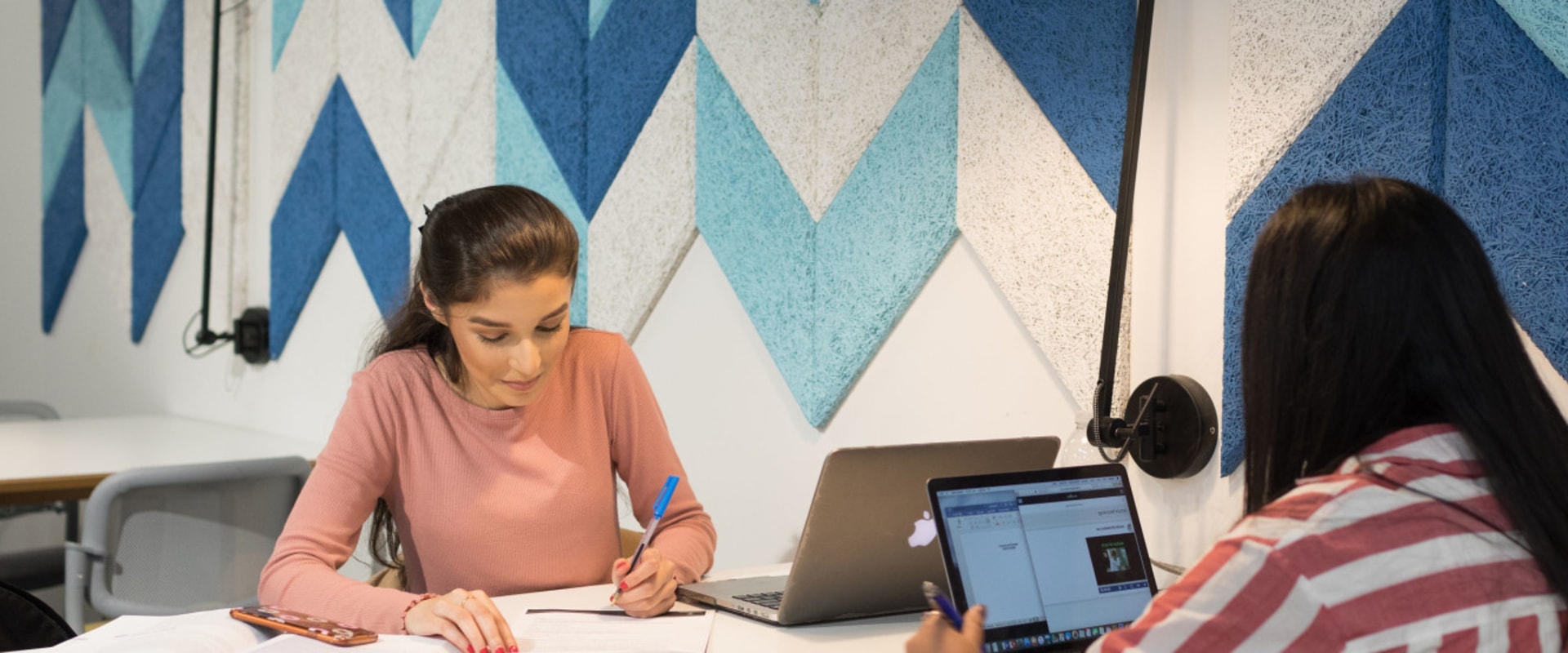 Word or character limits for personal statement: Finding Success in UK University Admissions