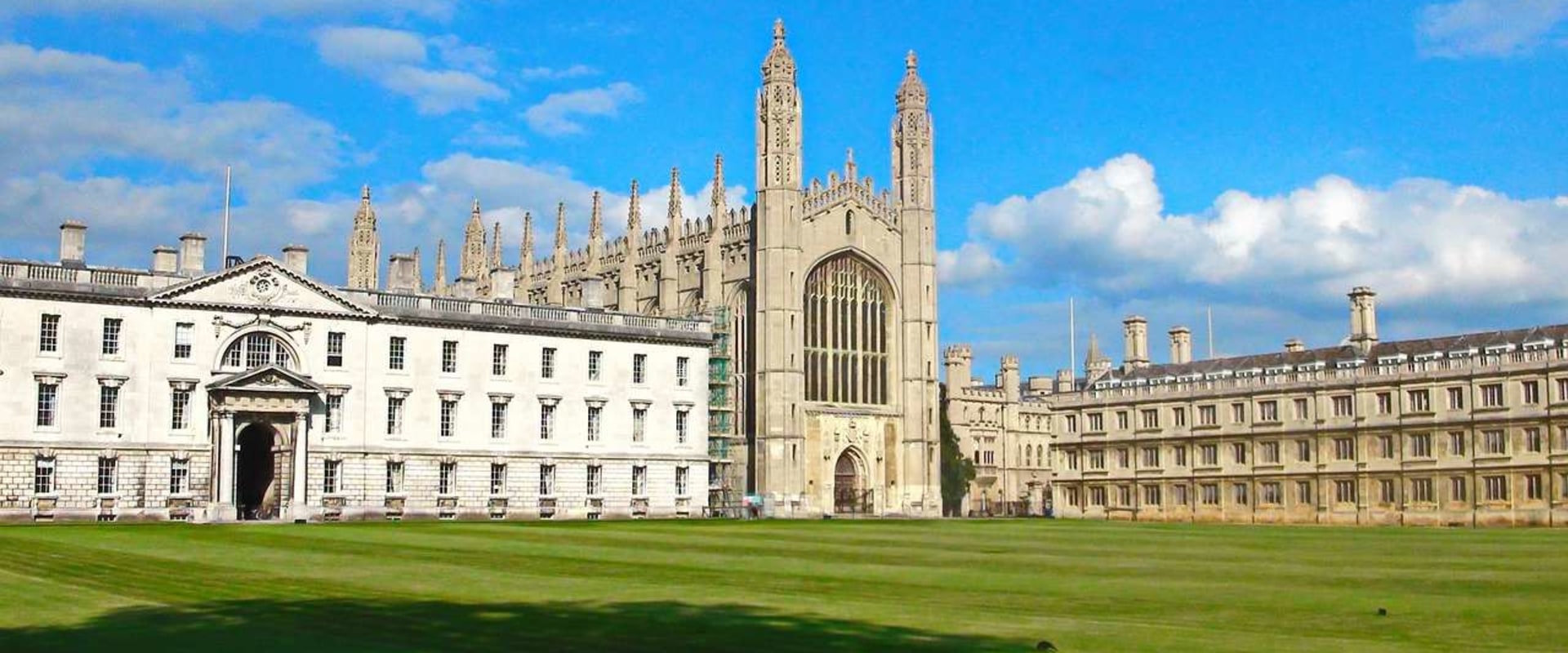 Highlighting Relevant Coursework for UK University Admissions
